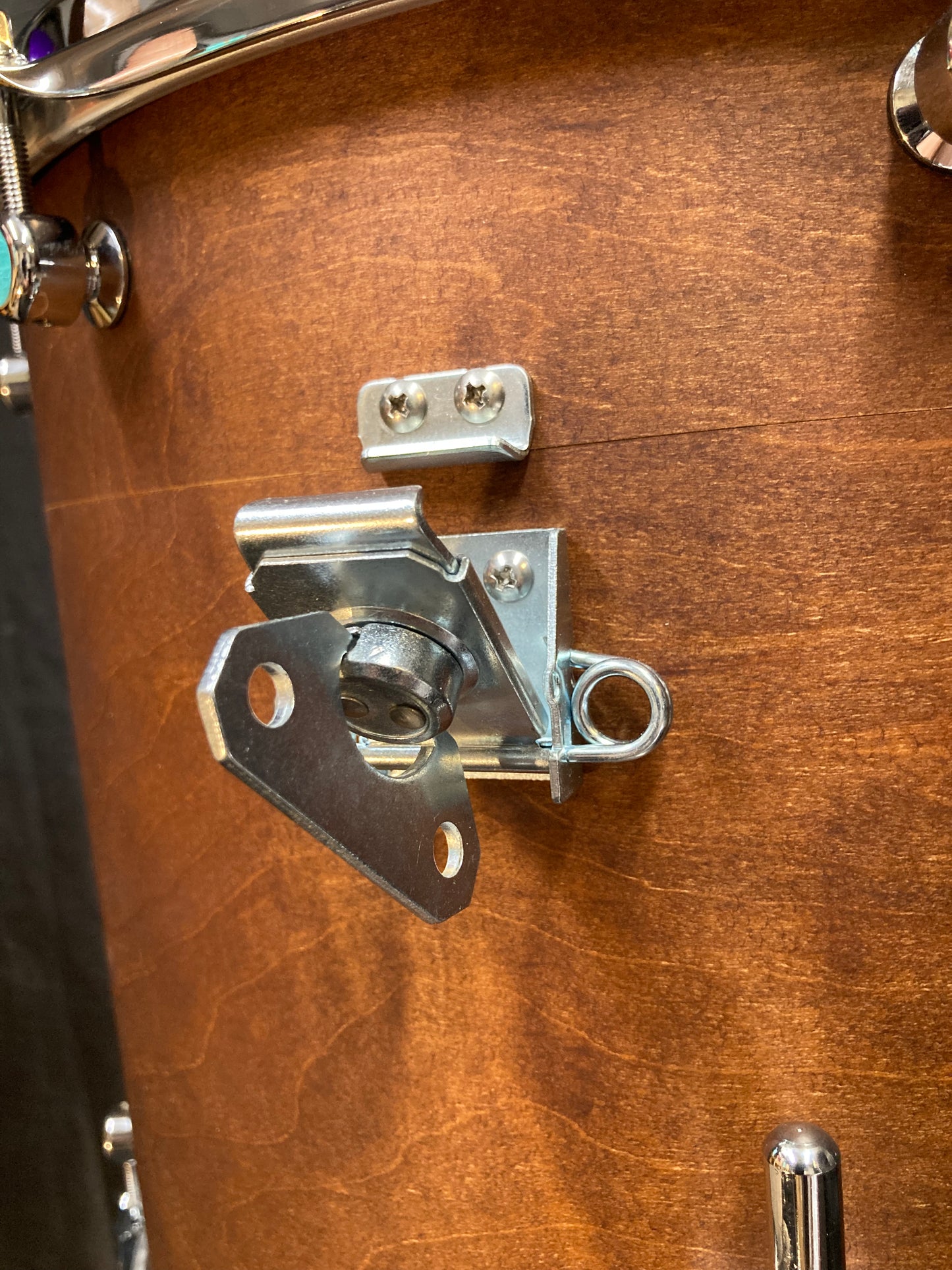 drum latch for nesting drumset