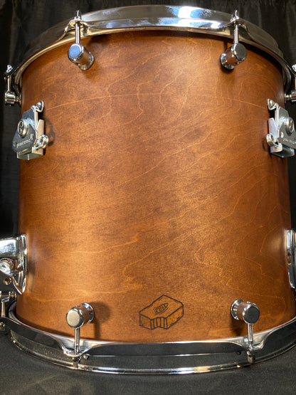 Nesting drums in natural finish